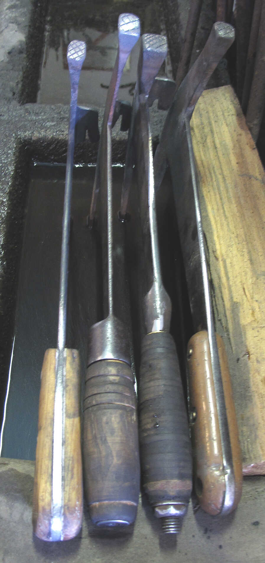 Remise en état de marteaux de couvreur